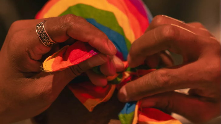 Ce feu qu’on tait, fragments d’une jeunesse queer